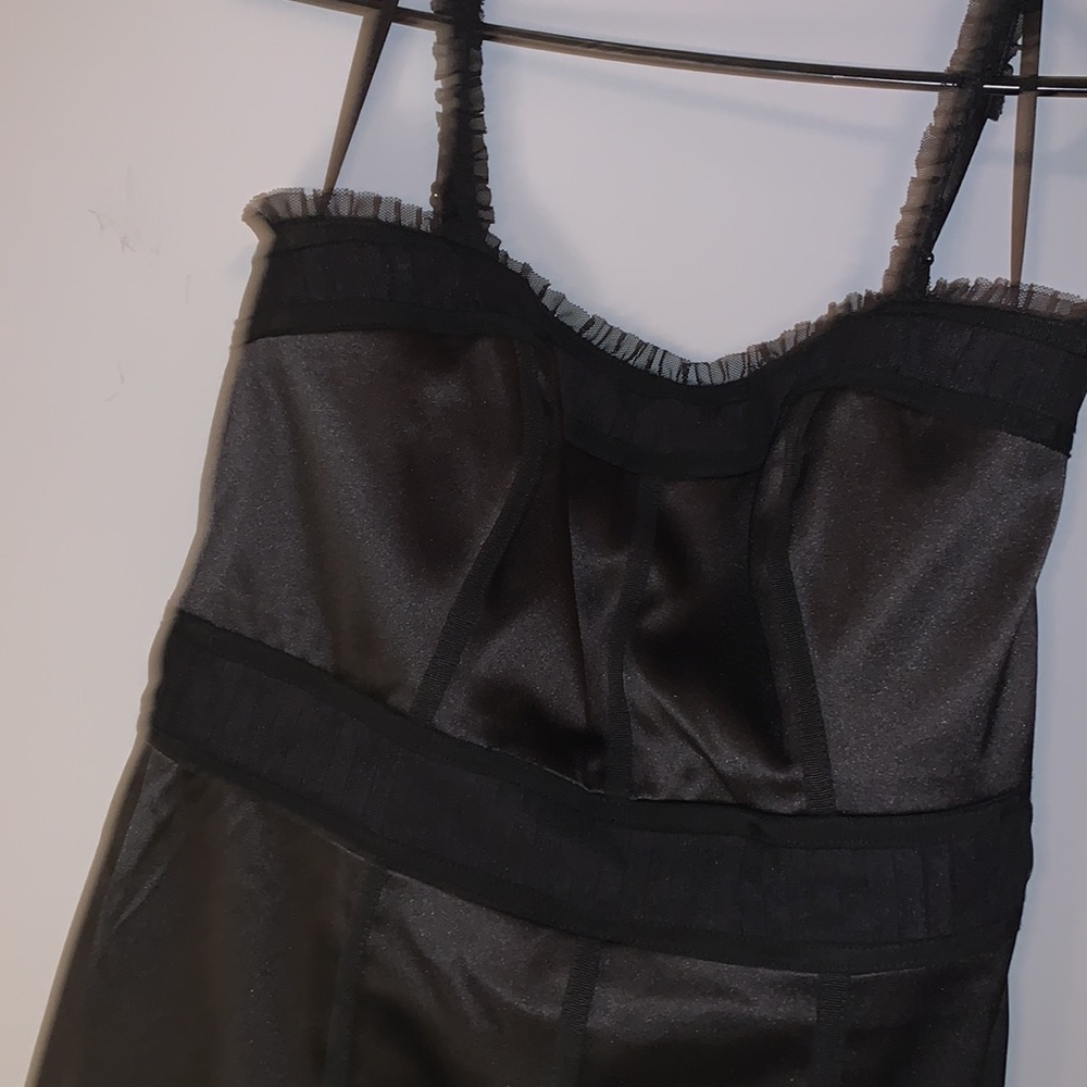 TAHARI BLACK DRESS - Picture 2 of 4